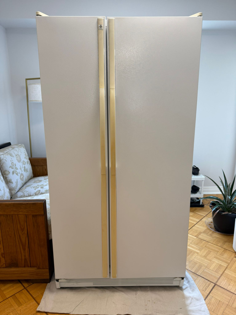 GE Side-by-Side Refrigerator - photo 2