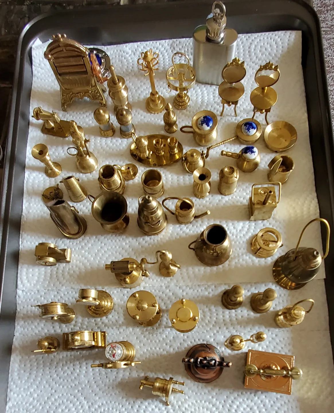 Vintage Miniature Brass Collectibles - Lot of 50+ Pieces image indicator(10)