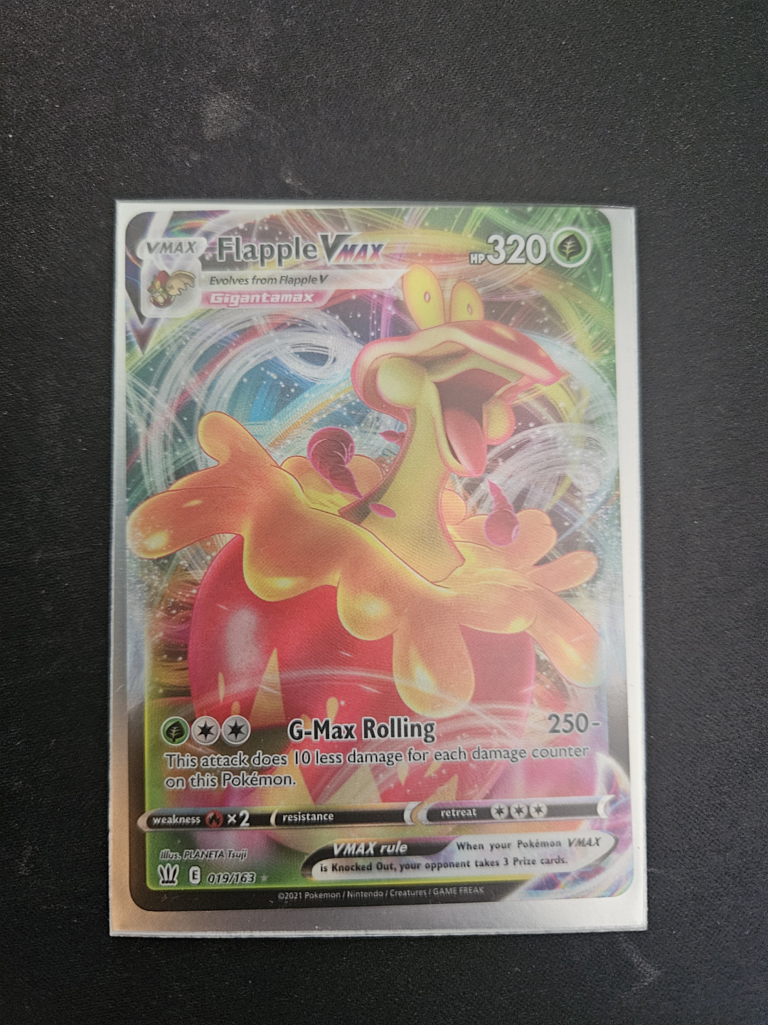 Pokemon Flapple VMAX 019/185 Card