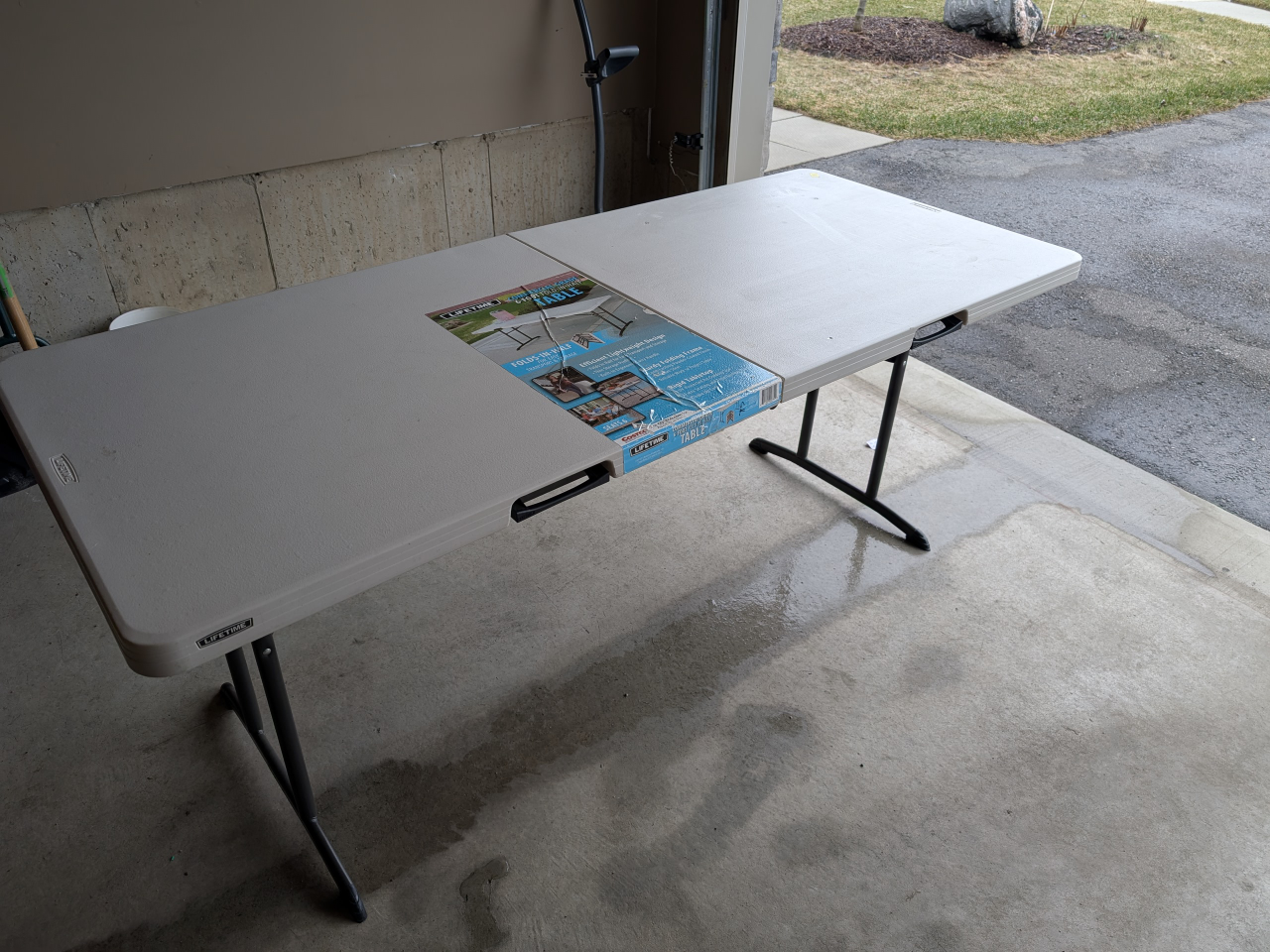 6-foot Fold-in-Half Table