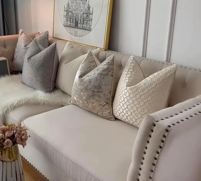 Elegant Beige Velvet Cushion Cover with Intricate Pattern 💚 image indicator(4)