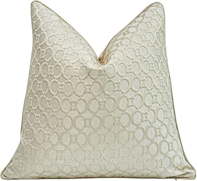 Elegant Beige Velvet Cushion Cover with Intricate Pattern 💚 image indicator(5)