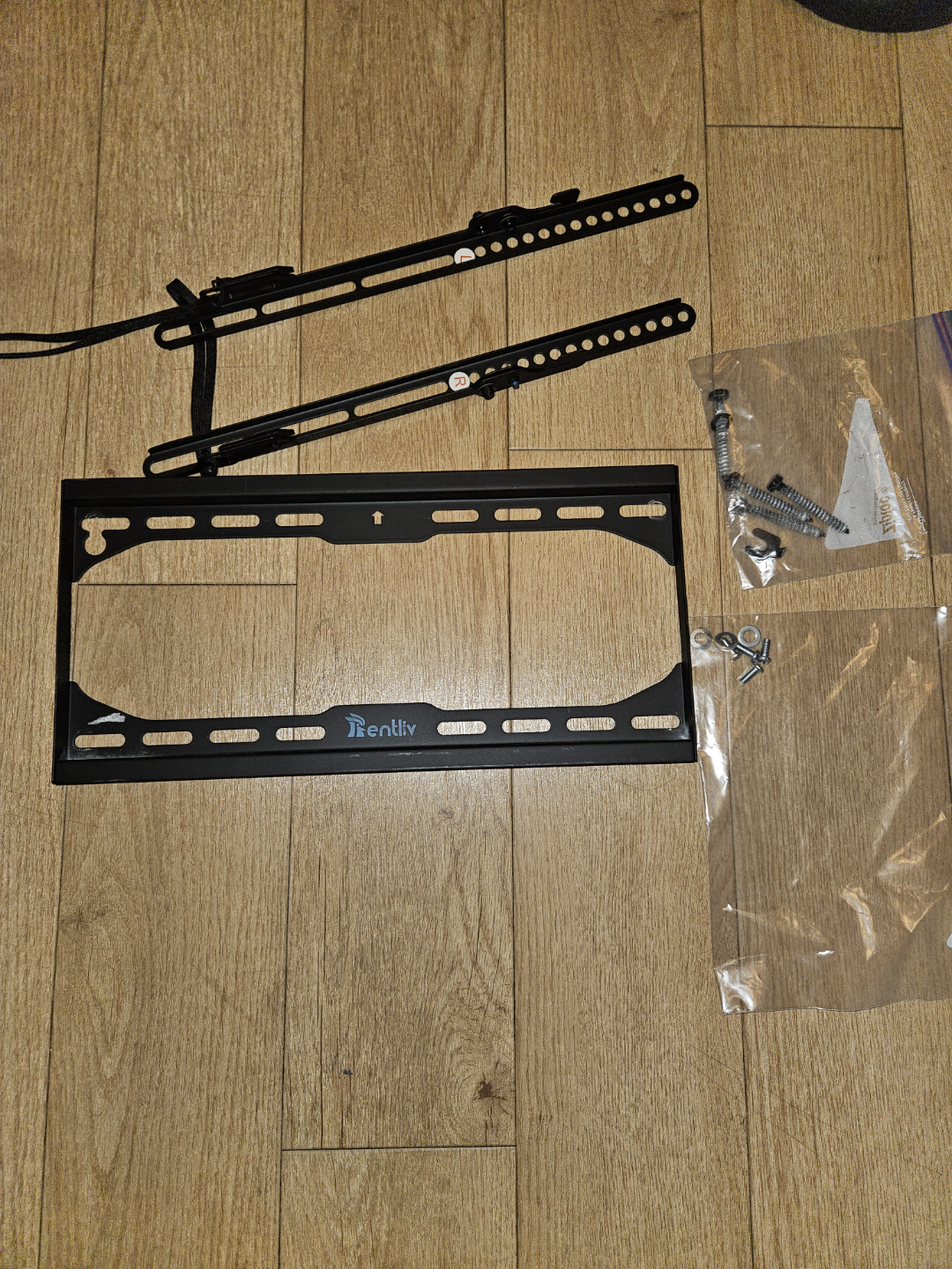 Perntliv TV Wall Mount - photo 2