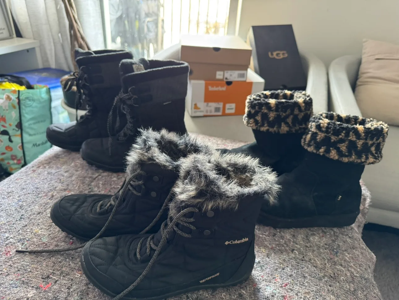 BUNDLE of womens  Winter Boots thumbnail