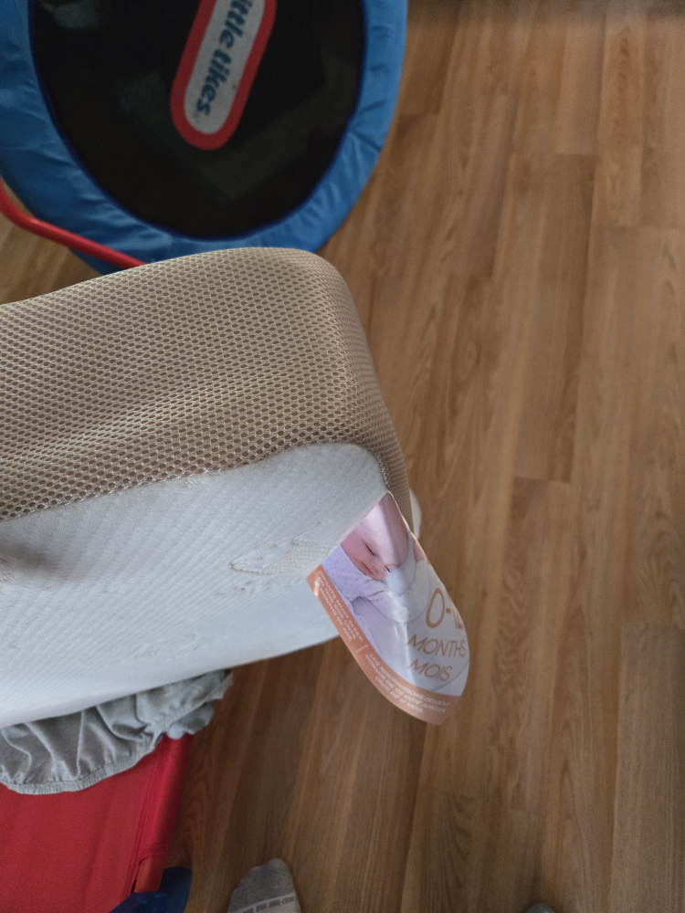 Organic Crib Mattress - 0-12 Months - with Paw Patrol bedframe! - photo 5