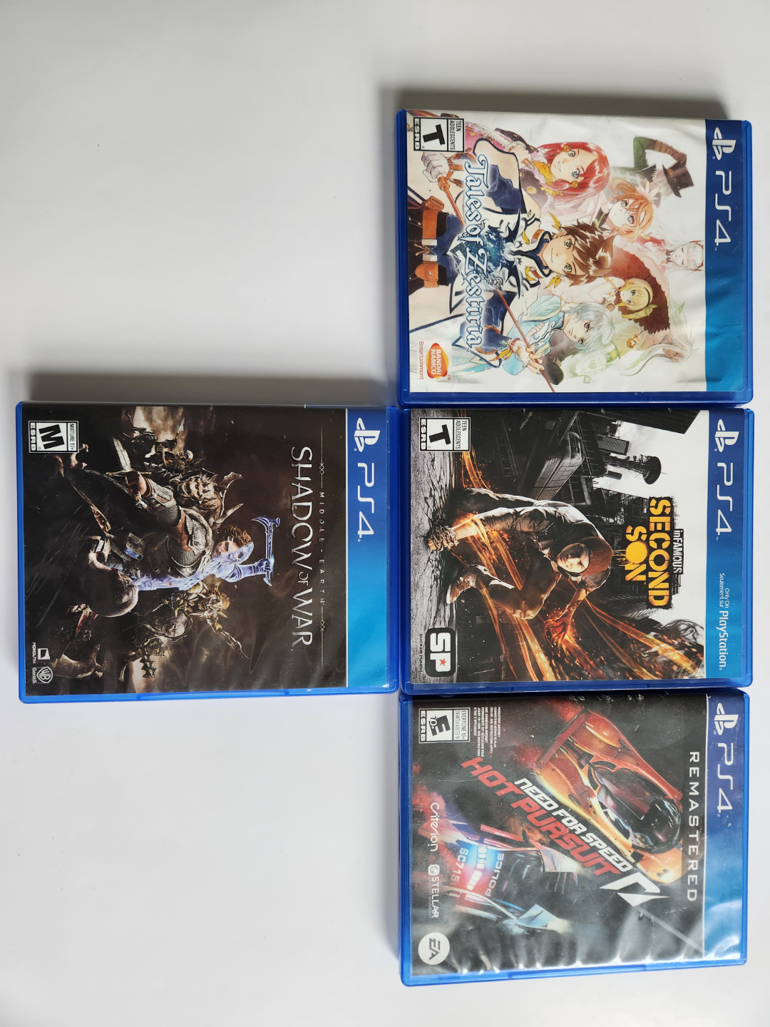 (NEED GONE ASAP) PS4 Pro Bundle - 4 Games + Controller - photo 4