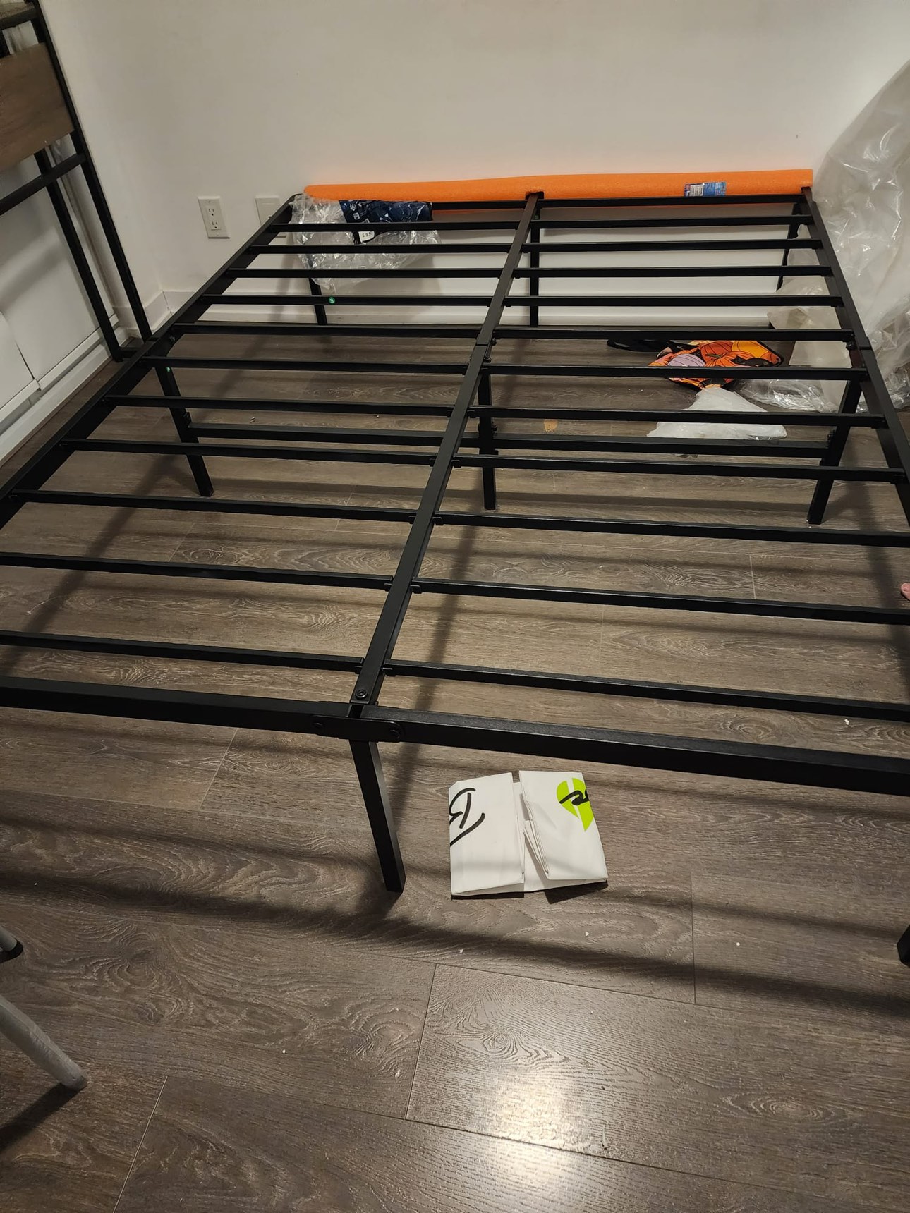 Bed Frame, Dresser, Sofa, Futon - photo 4