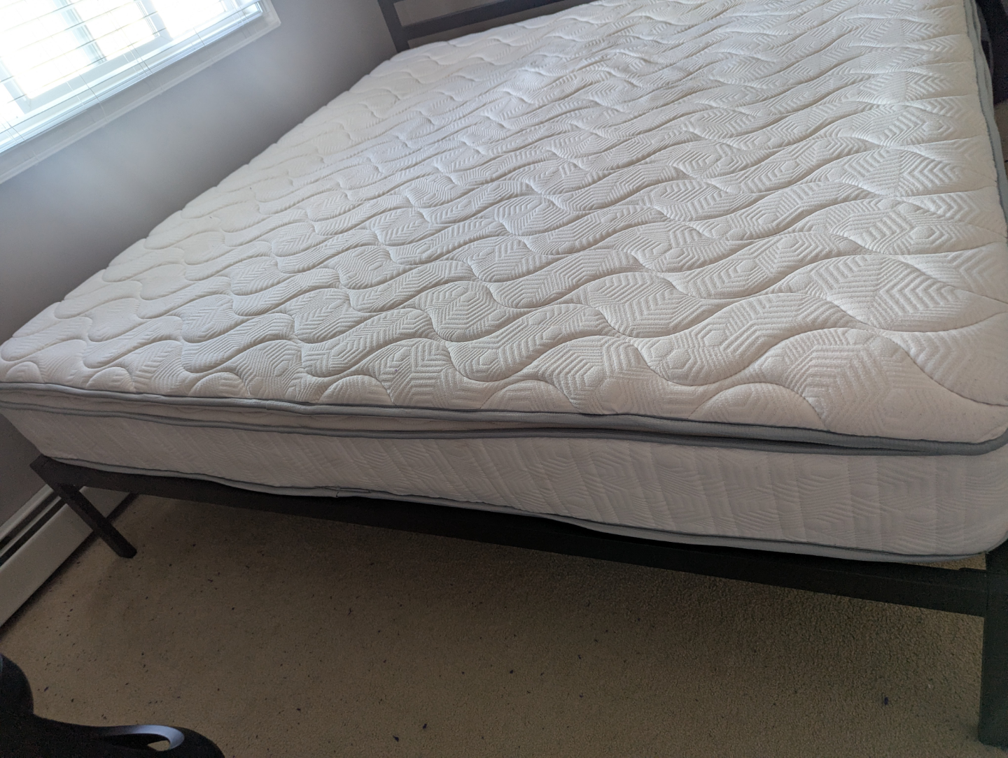 King Size Mattress with free Metal frame - photo 2