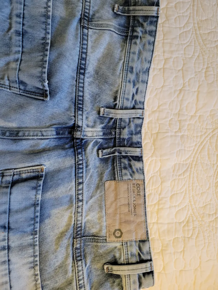 Men's Core by Jack & Jones Light Wash Jeans - Size 34/32 image indicator(4)