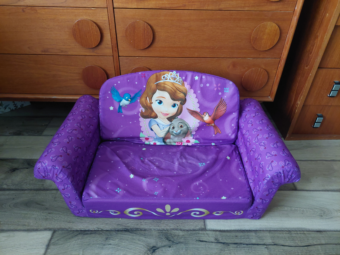 Sofia the First Foldable Sleeper Sofa