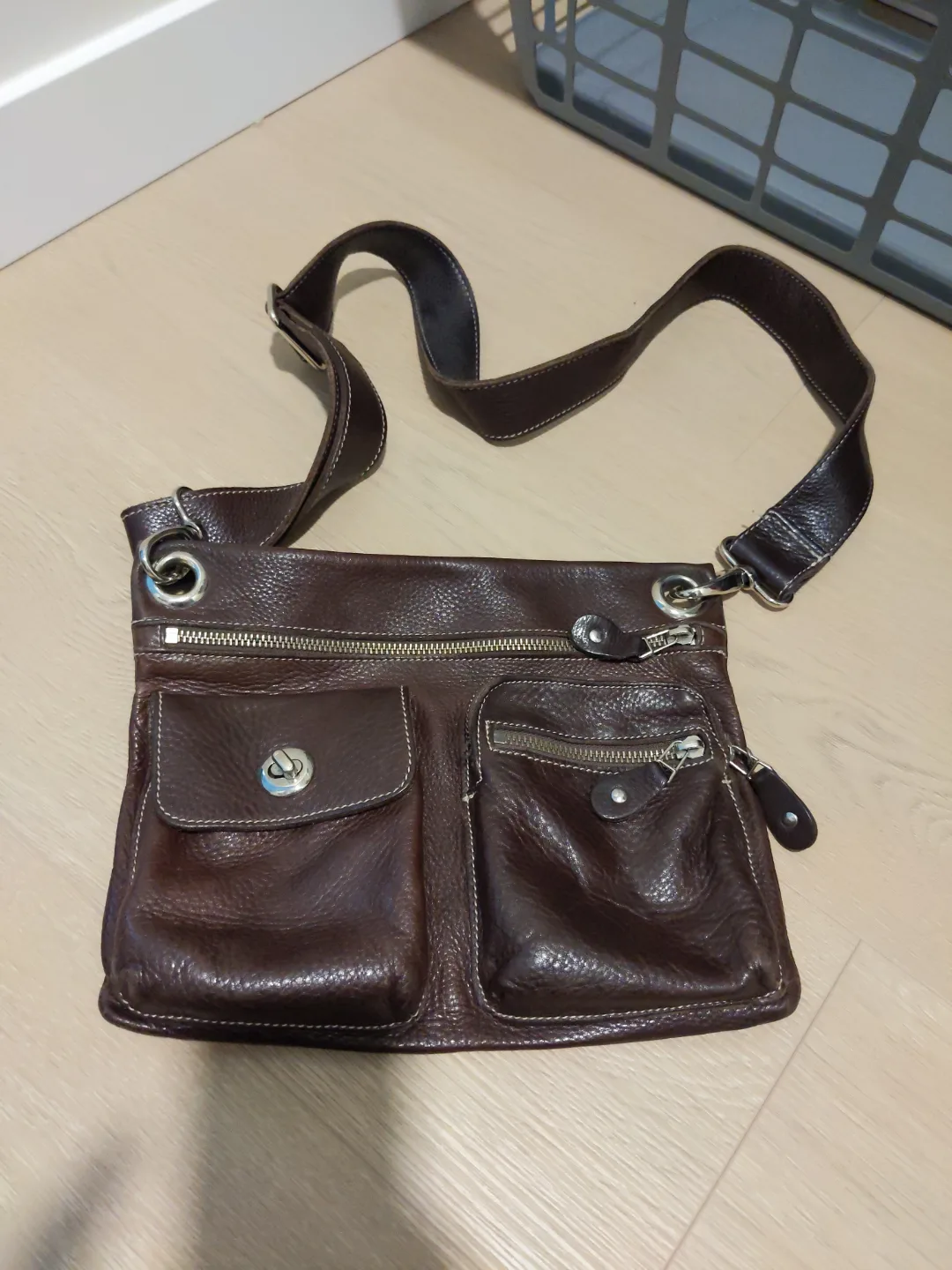Roots Brown Leather Crossbody Bag thumbnail