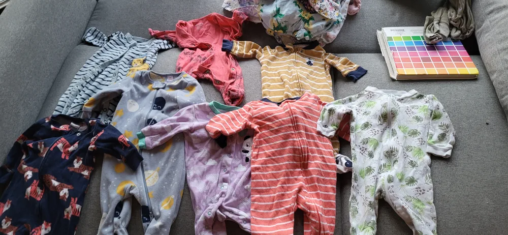 Bundle of 8 Baby Sleepers 3 Months 💚 thumbnail