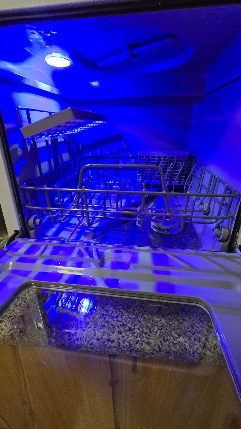 Ecozy DW-CT200A Countertop Dishwasher (Moving Sale) image indicator(7)