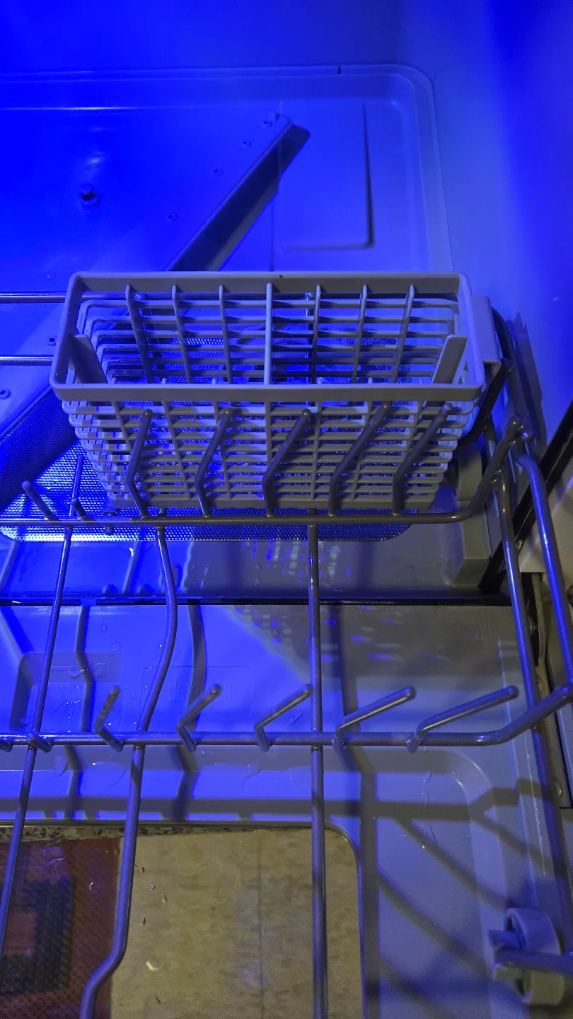 Ecozy DW-CT200A Countertop Dishwasher (Moving Sale) image indicator(10)