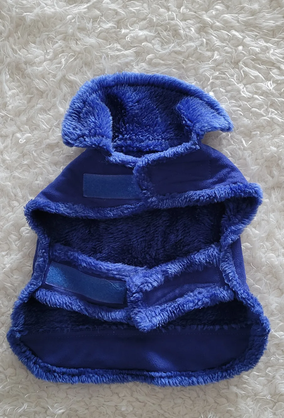 Bundle of Four Adorable Pet Clothes  12-15lbs 💚 image indicator(8)