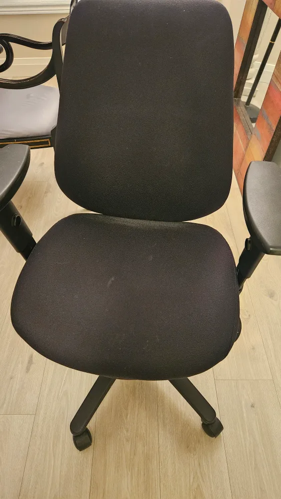 Used Office Chair - Black Fabric image indicator(3)