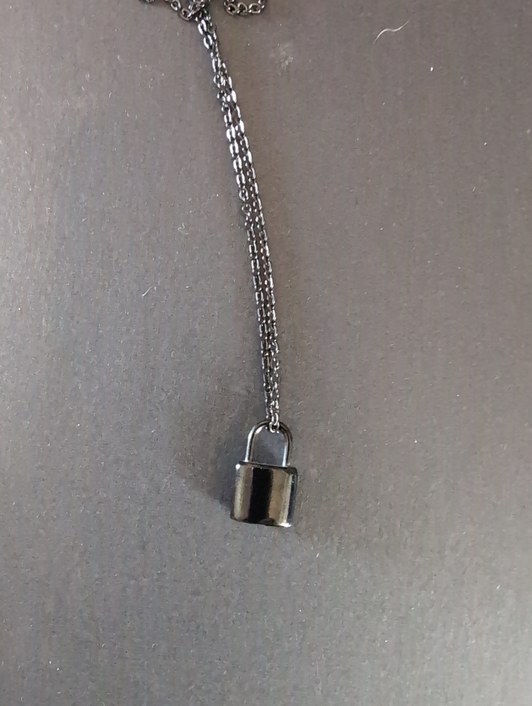 Black ash cremation Padlock Necklace💚 - photo 2