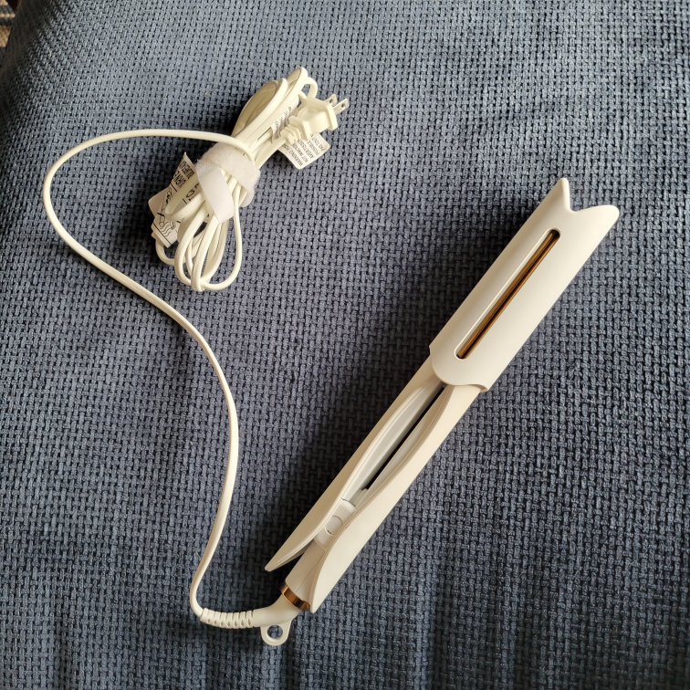 Kristin Ess Hair Straightener - White & Gold