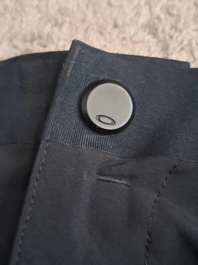 Men's Oakley Black Golf Shorts image indicator(5)