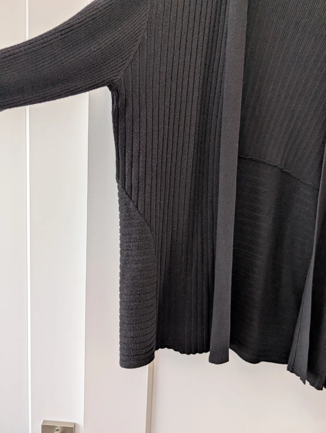 Verve Ami Black Ribbed Cardigan - Size Large image indicator(4)