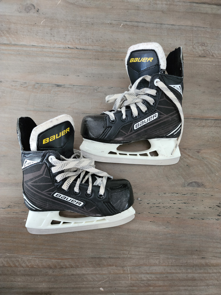 Bauer Youth Hockey Skates