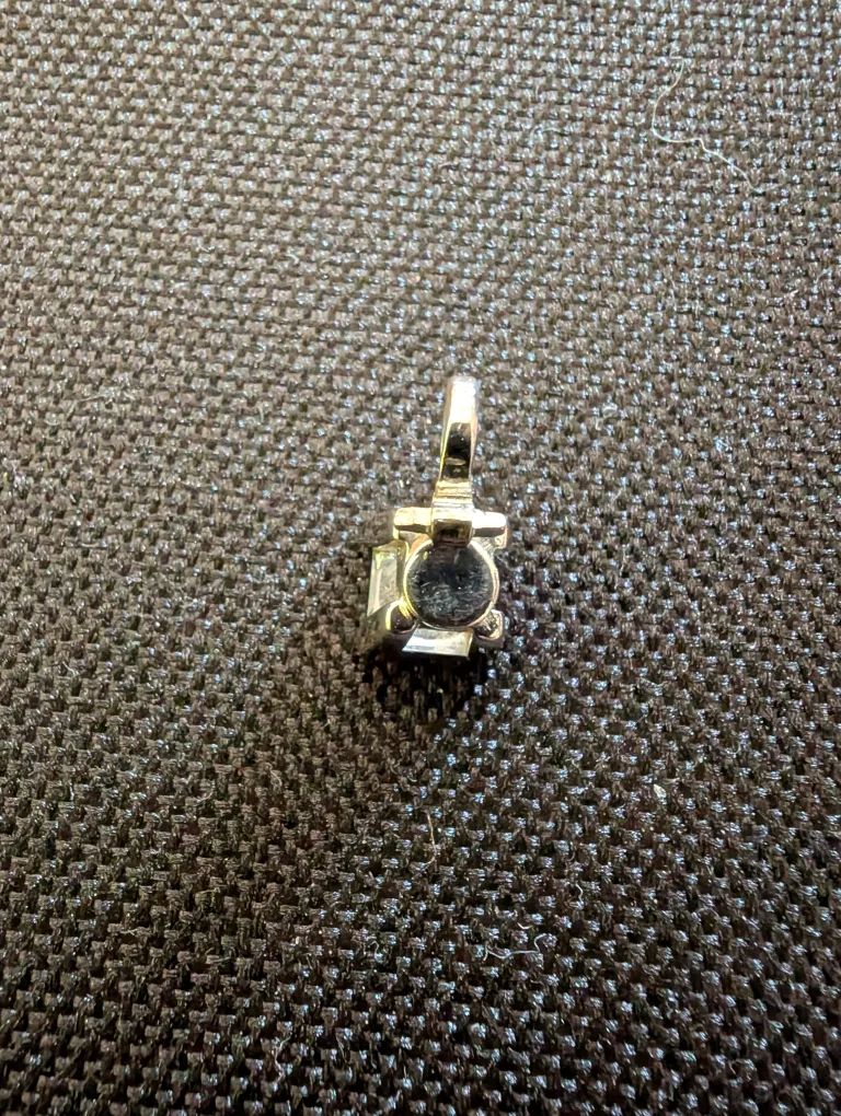 Clear Cubic Zirconia Pendant Charm image indicator(3)