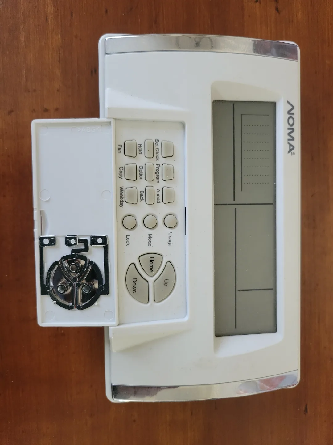 NOMA Programmable Thermostat - Model THM601 image indicator(2)