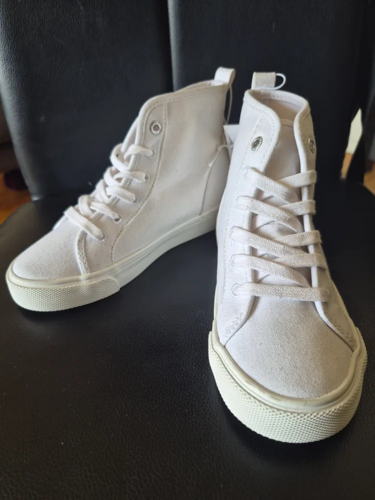 Old Navy Toddler White High-Top Canvas Sneakers thumbnail