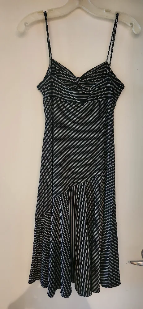 Black & White Striped Sundress image indicator(8)