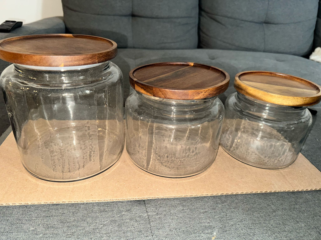 Set of 3 Glass Canisters with Wooden Lids - photo 3