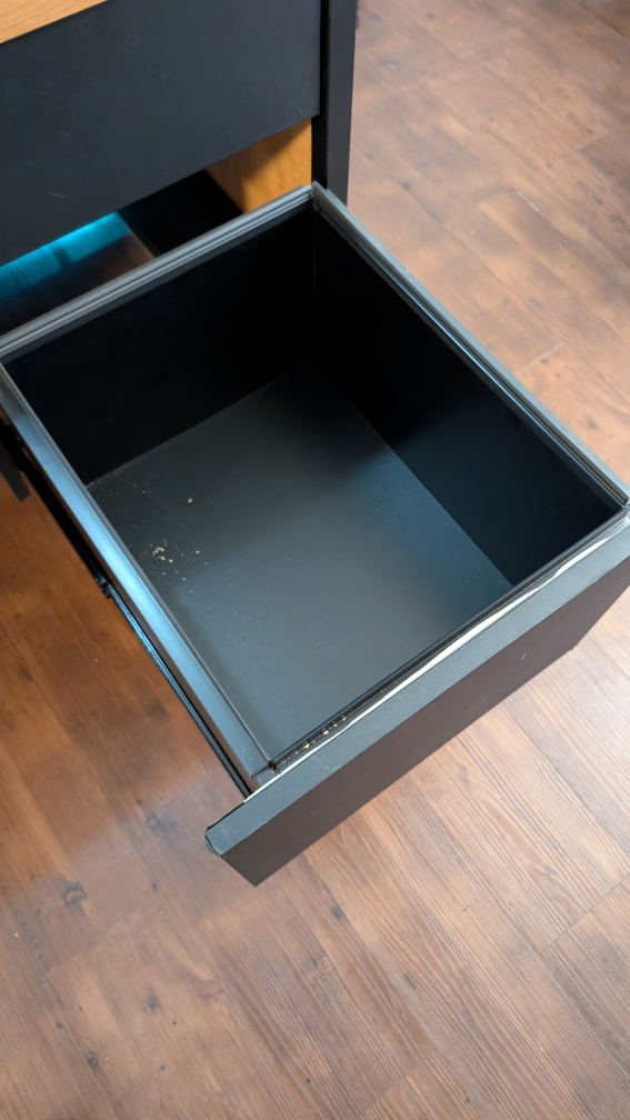 Office / Computer desk - photo 4
