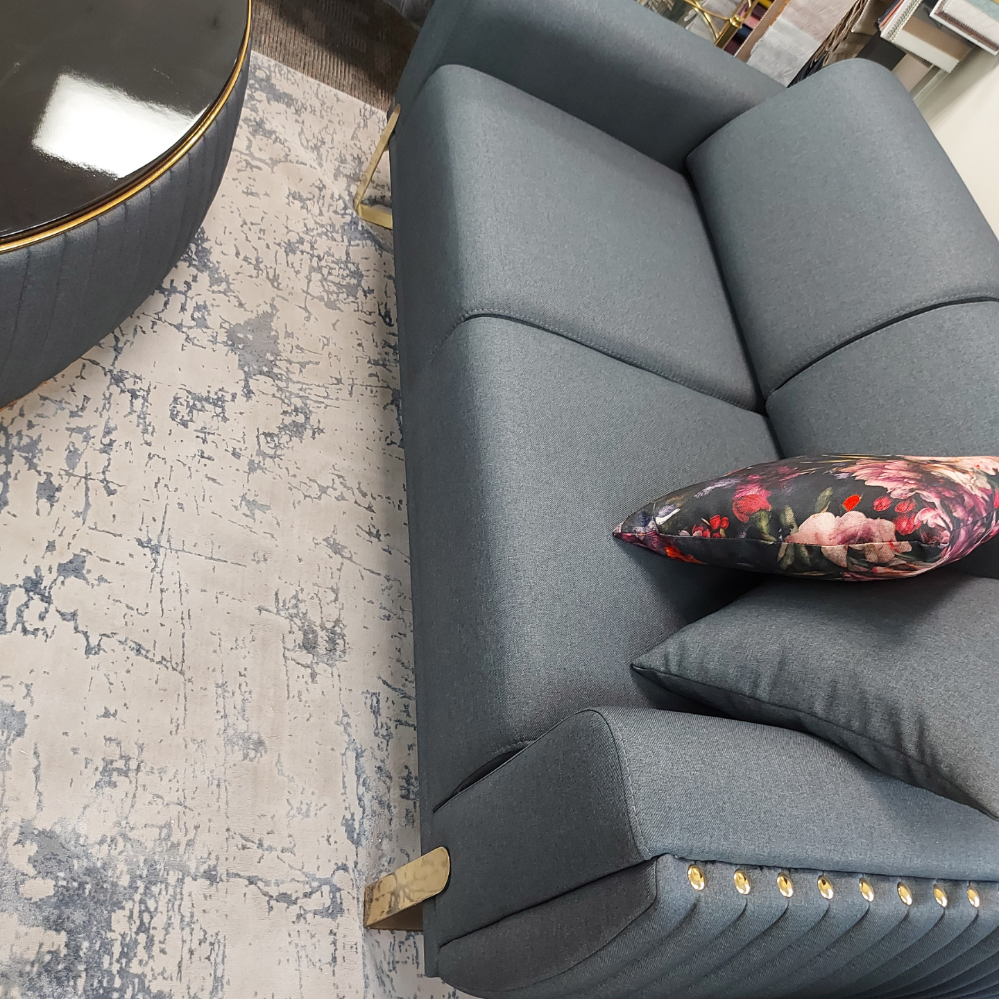 Brand new Turkish Sofa - photo 3