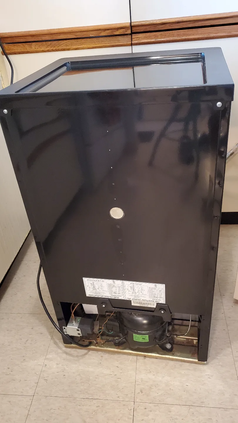 Salton Dual Zone Wine Cooler image indicator(5)