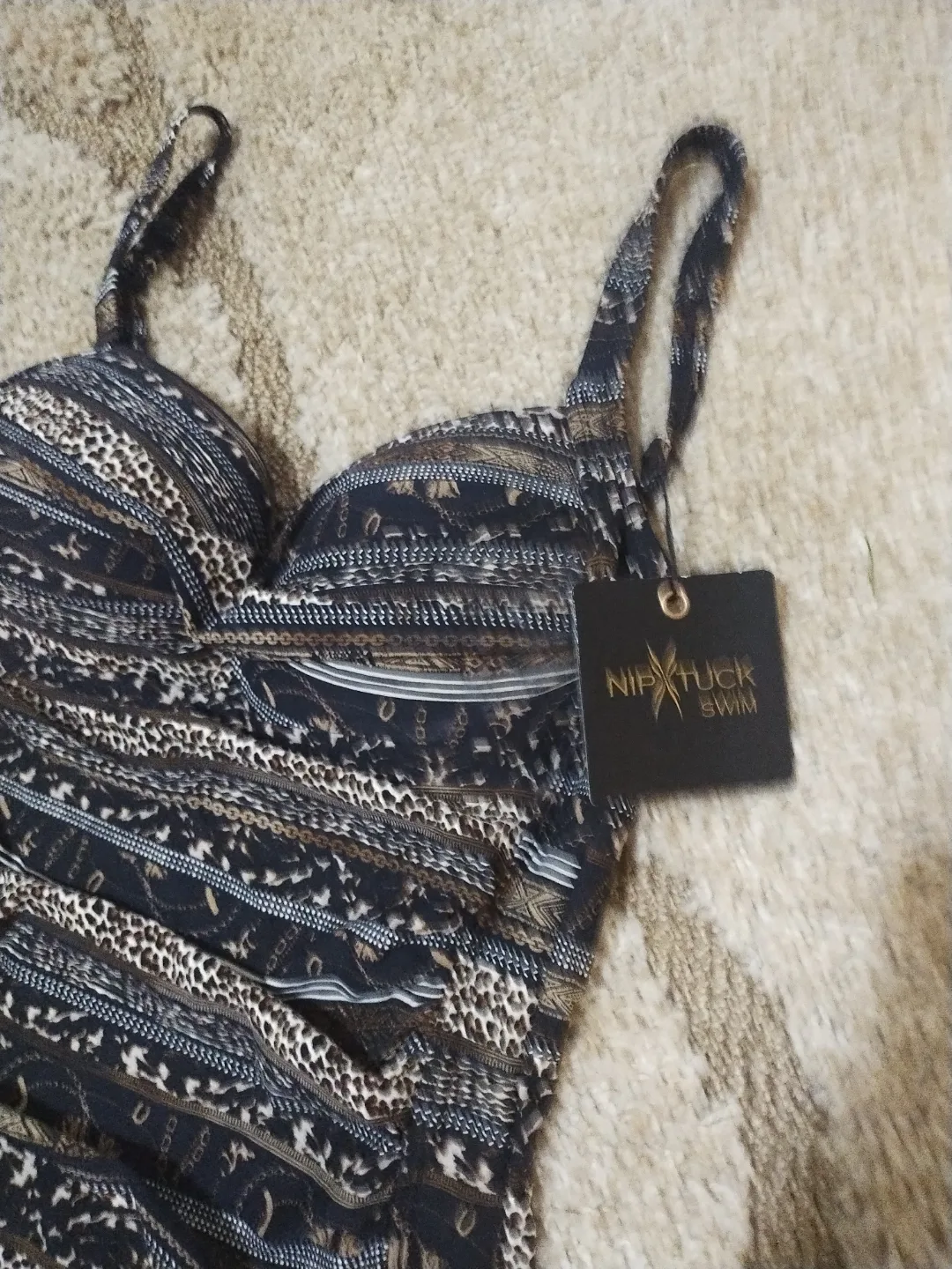 Nip Tuck Swim Women's One-Piece Swimsuit Size 8.  New with tags image indicator(3)