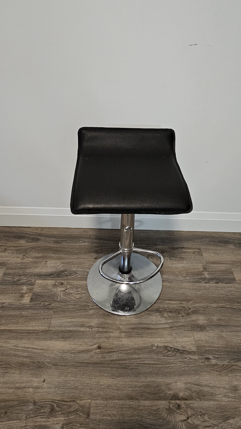 Adjustable Black Bar Stools - photo 2
