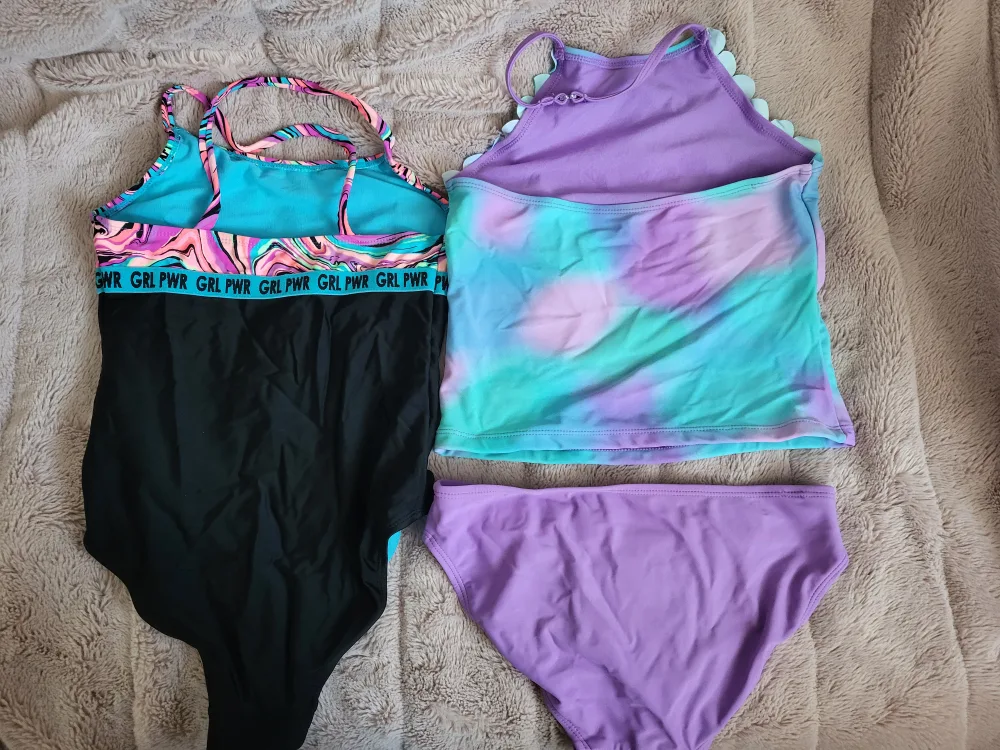 7 girl's swimsuits size 10-12 image indicator(8)
