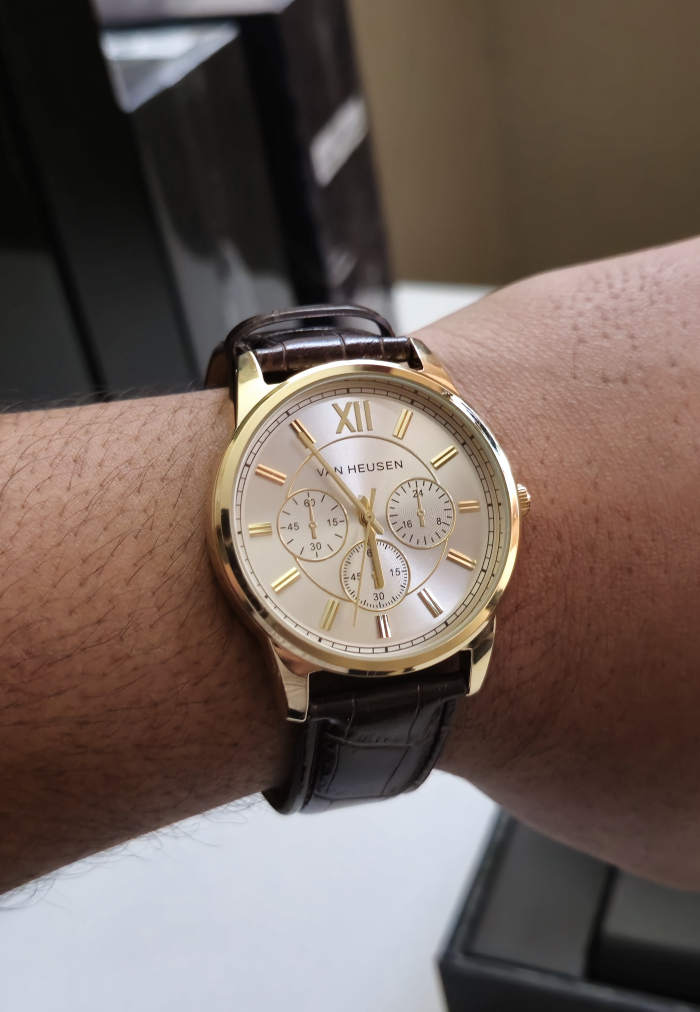 Van Heusen Men's Gold Chronograph Watch - Brand New in Box - photo 4