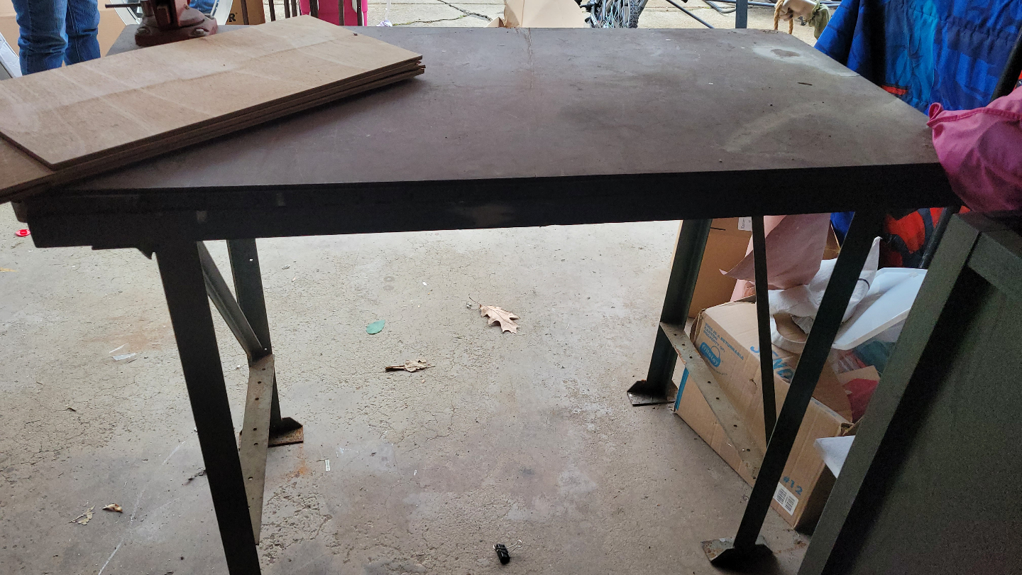 Vintage Metal Workbench with Vise - photo 2