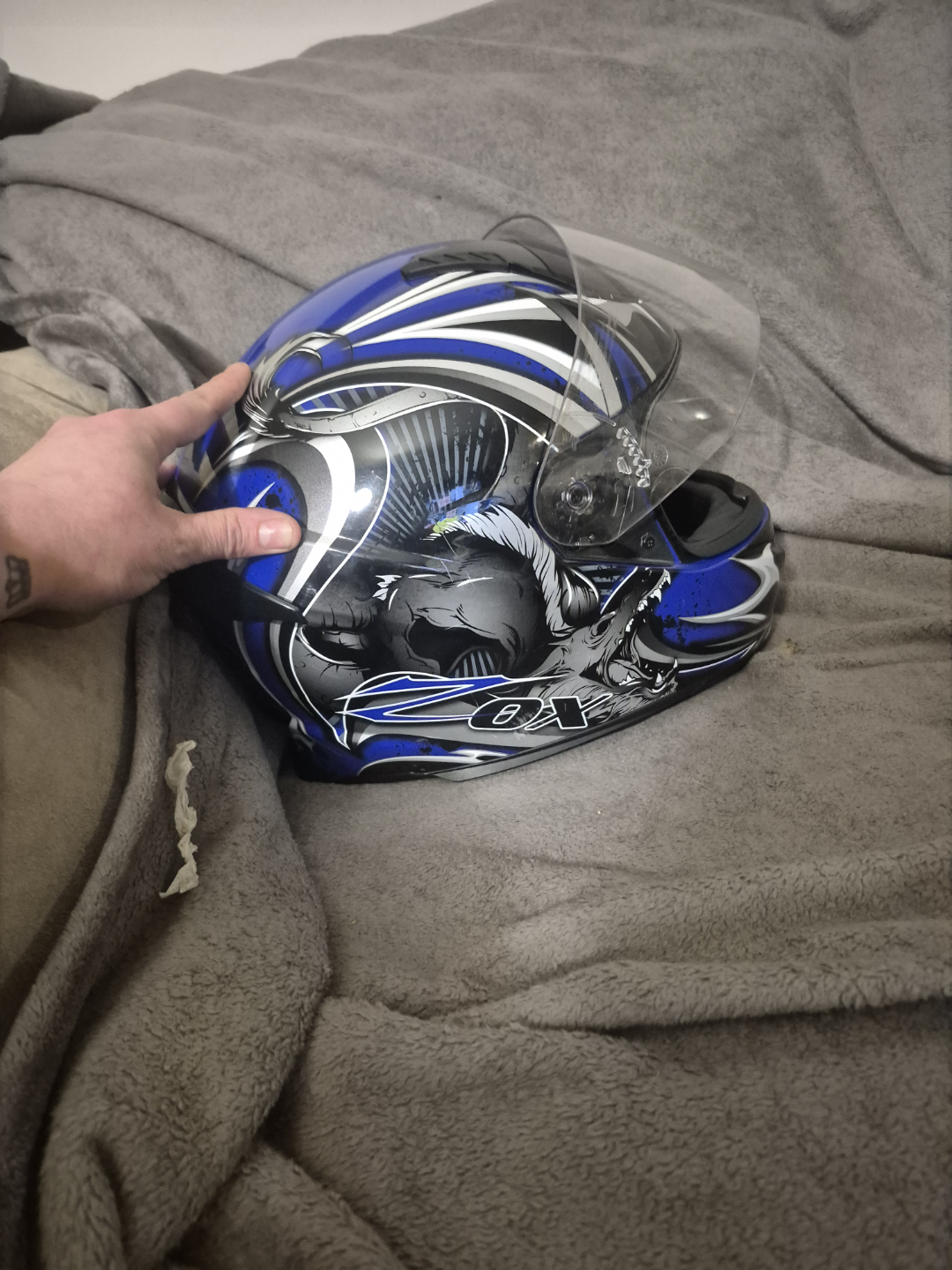 Zox Motorcycle Helmet - Blue and Grey Graphic