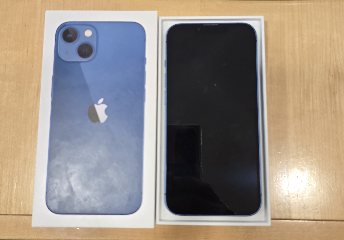 iPhone 13 Blue 128GB