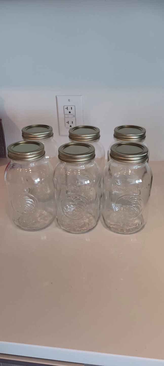 6 Golden Harvest Mason Jars ( 1 lit) (All for $6) - photo 3