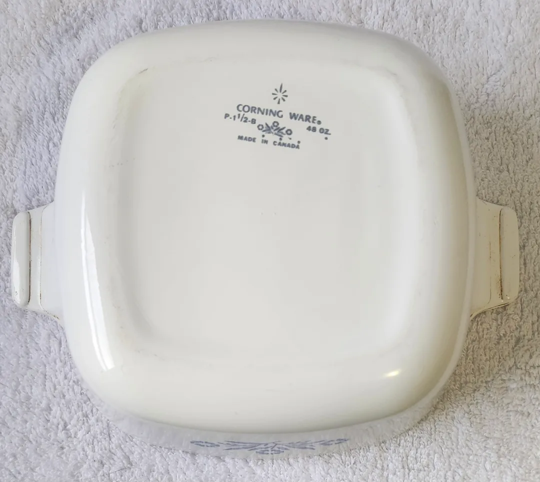 Corning Ware Cornflower P-1 1/2-B  480z /1.5 Quart  w Lid image indicator(7)