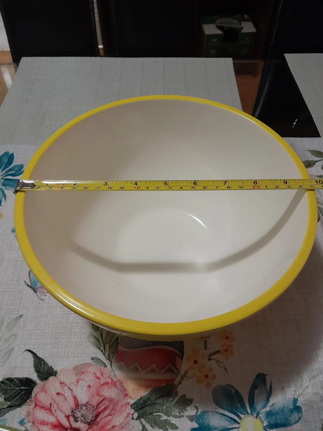 Colourful thick plastic bowls💚 image indicator(4)