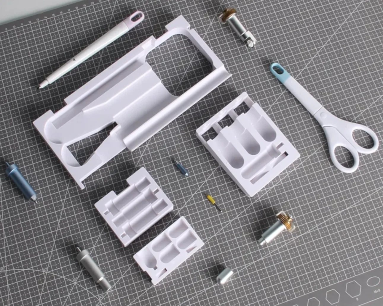 Cricut Tool & Blade Organizer image indicator(2)