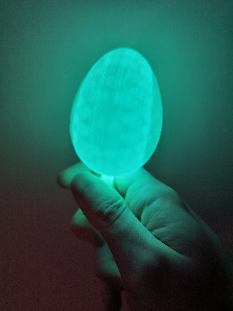 Decorative Colour-Changing LED Egg Night Light - photo 2