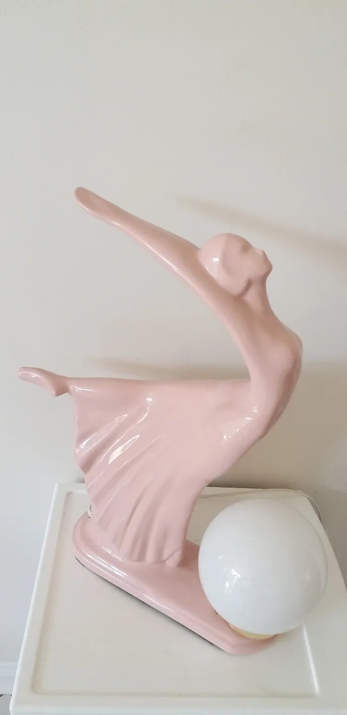 Vintage Pink Ballerina Table Lamp image indicator(2)