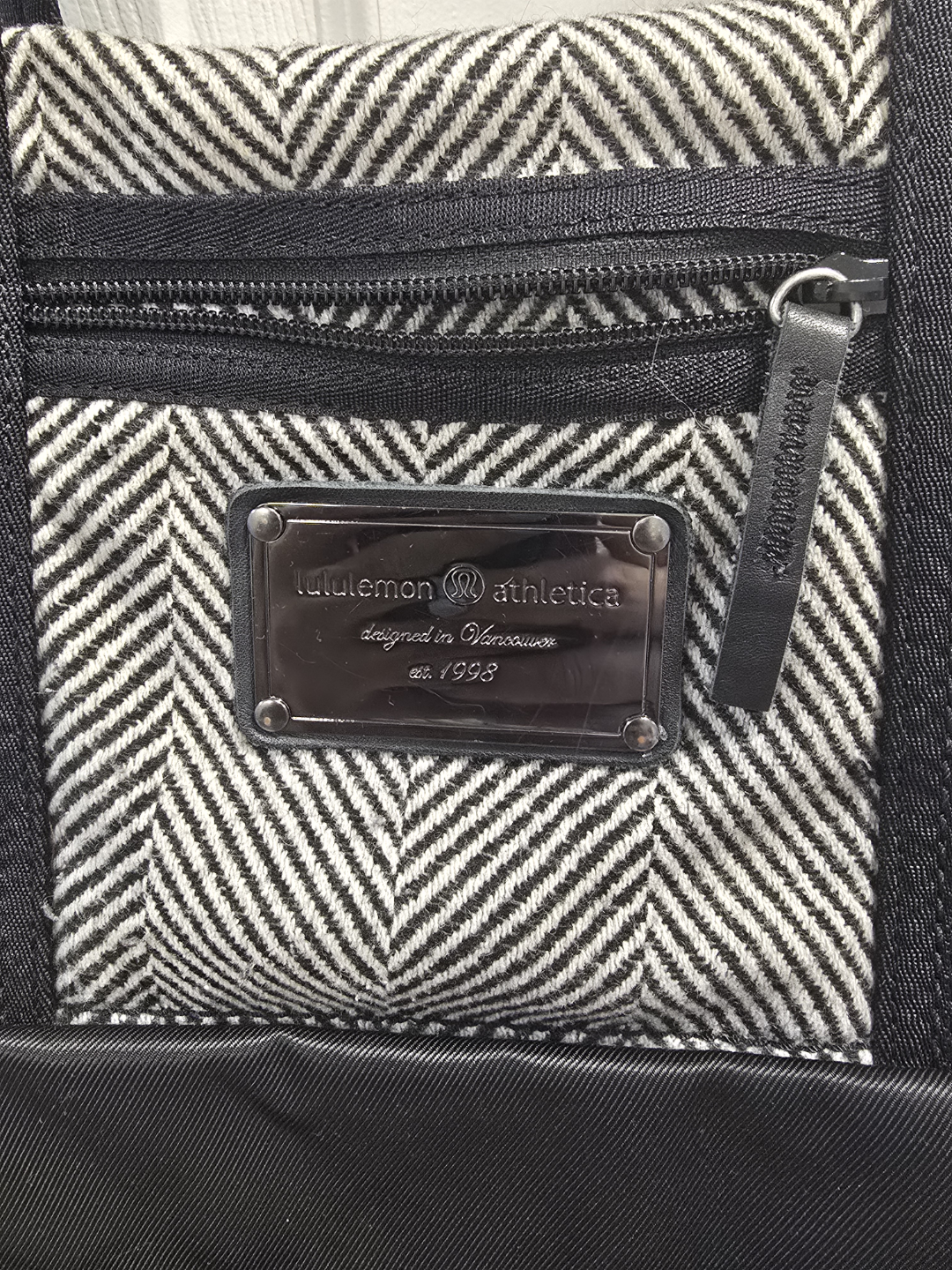 Lululemon Athletica Herringbone Tote Bag - photo 3