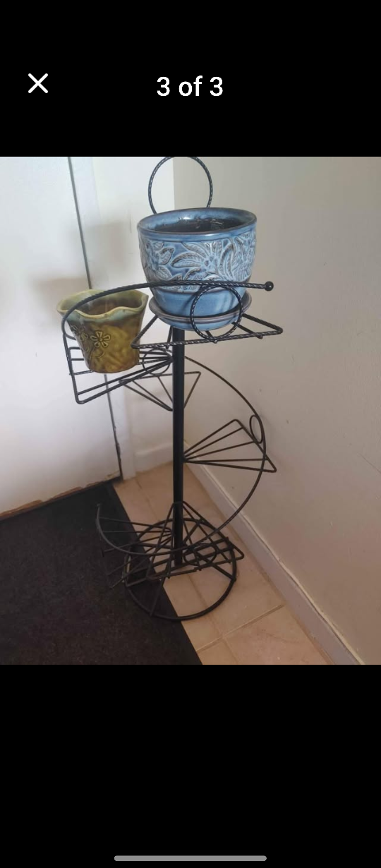 Spiral Plant Stand