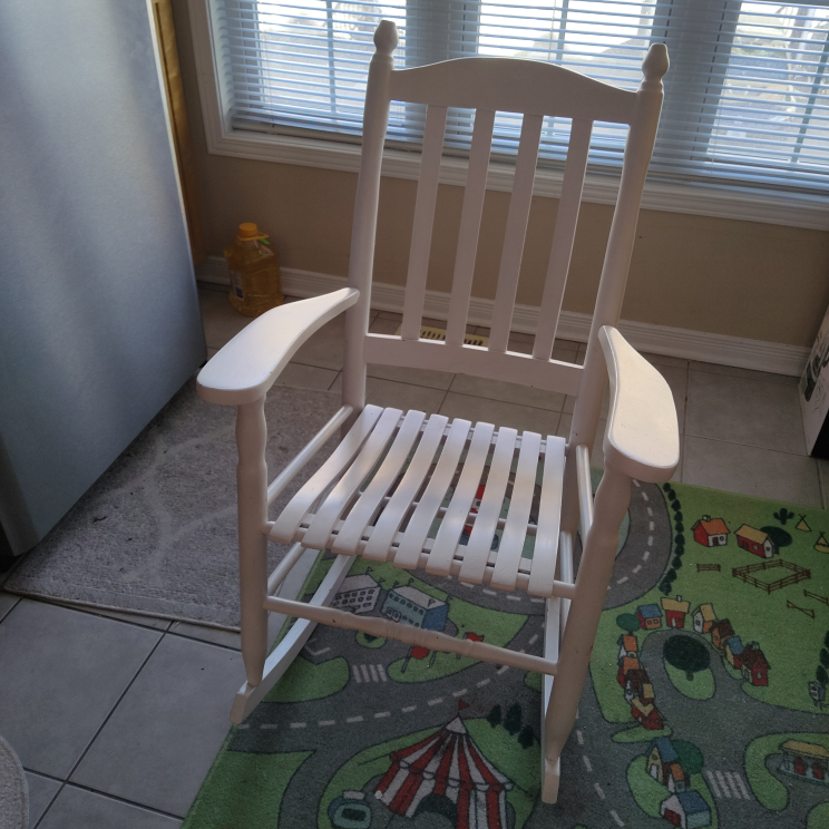 White Wooden Rocking Chair - photo 2