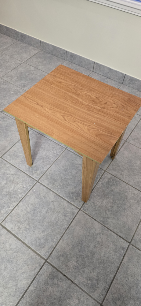 Small Wooden Square Table - photo 2